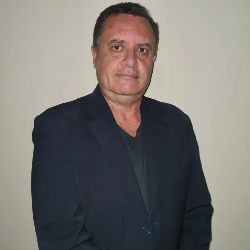 Álvaro Camassarí - Diretor-Presidente